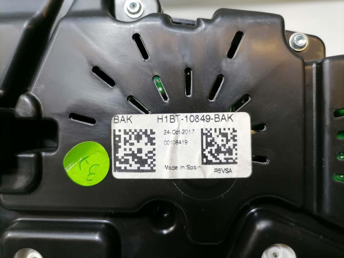 Ford Fiesta MK7 original Kombiinstrument Tacho 1,1 52KW Bj.2018